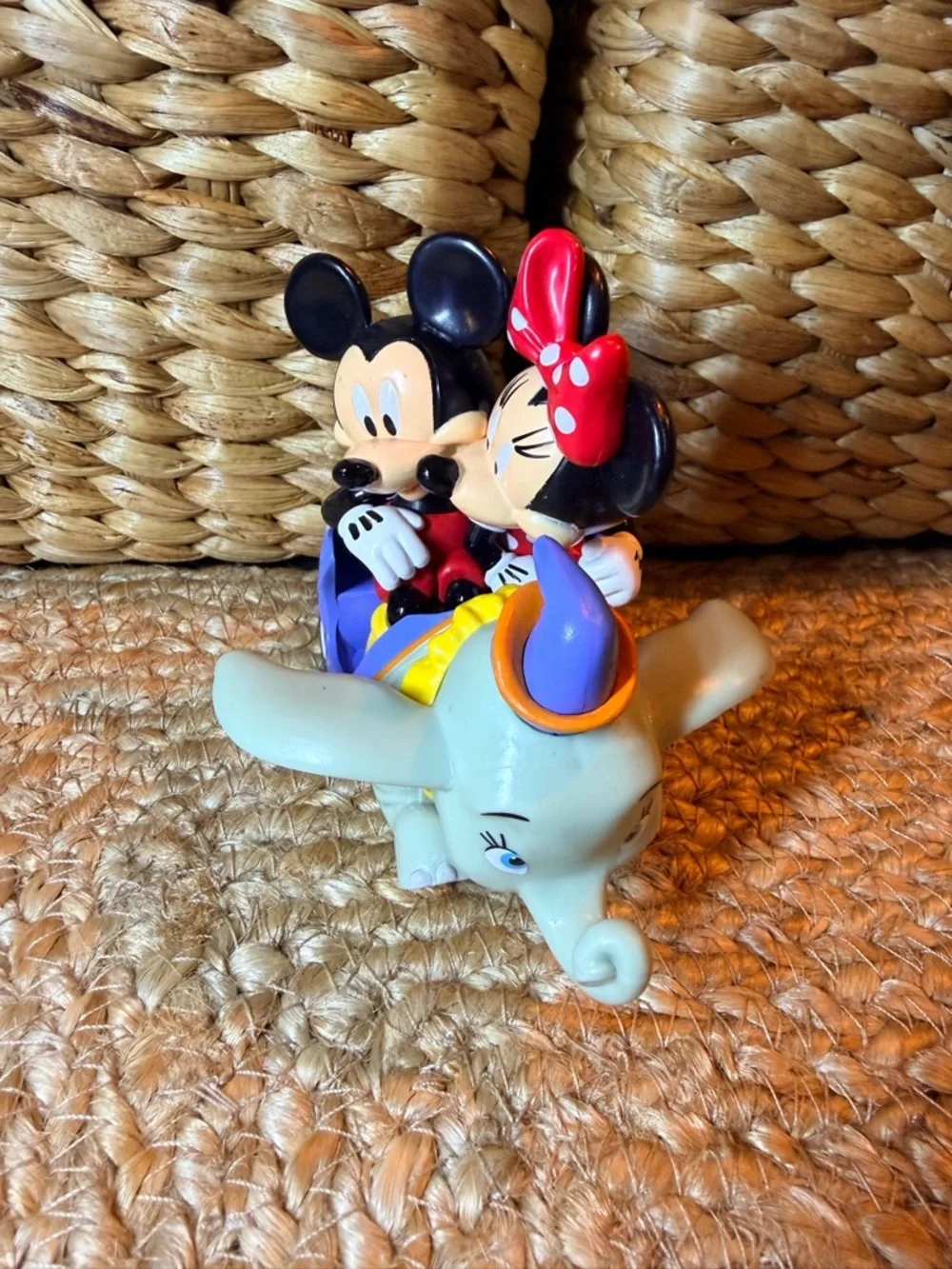 NWT Disney Parks Mickey & Minnie Ride-On Dumbo Pull Back Toy